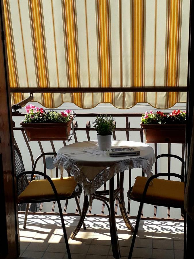 Casa Francesca E Rooms Санта Мария ди Кастелабате Екстериор снимка